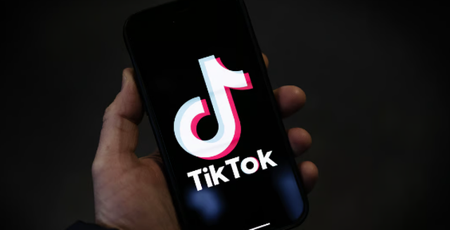 Trend i rrezikshëm në Tik Tok  17 vjeçari nga Shkupi është në gjendje kritike