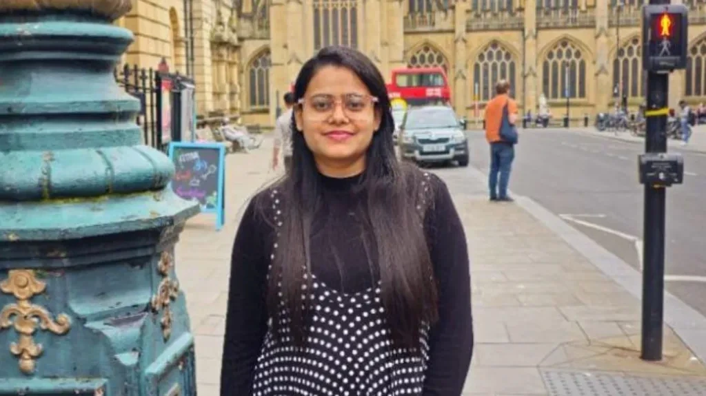  Trafiku më shpëtoi jetën   studentja që e humbi për 10 minuta fluturimin fatal të  Air India 