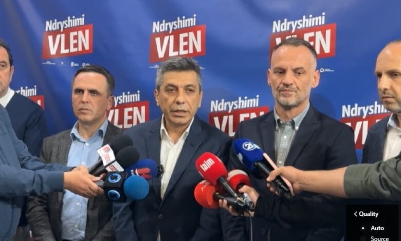 VLEN  Për herë të parë shqiptarët udhëheqin me tetë posta në vend  35 shqiptarë janë avancuar dhe 60 të tjerë janë punësuar