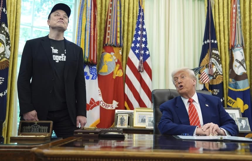 Trumpi e quan  qesharake  partinë e Muskut