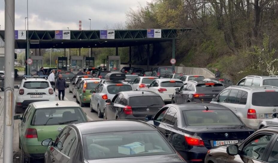 Mbyllet kufiri i Bllacës  s ka hyrje dalje nga Maqedonia e Veriut