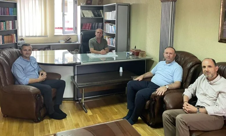 Kandidati i VLEN it për Dibrën  Fisnik Mela  Privilegj të këshillohesh me dijetarët dhe udhëheqësit