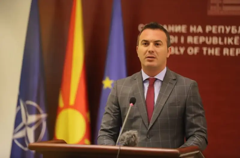 Mickoski thotë se Levica po e ndihmon BDI në  përgjigjet Arbër Ademi