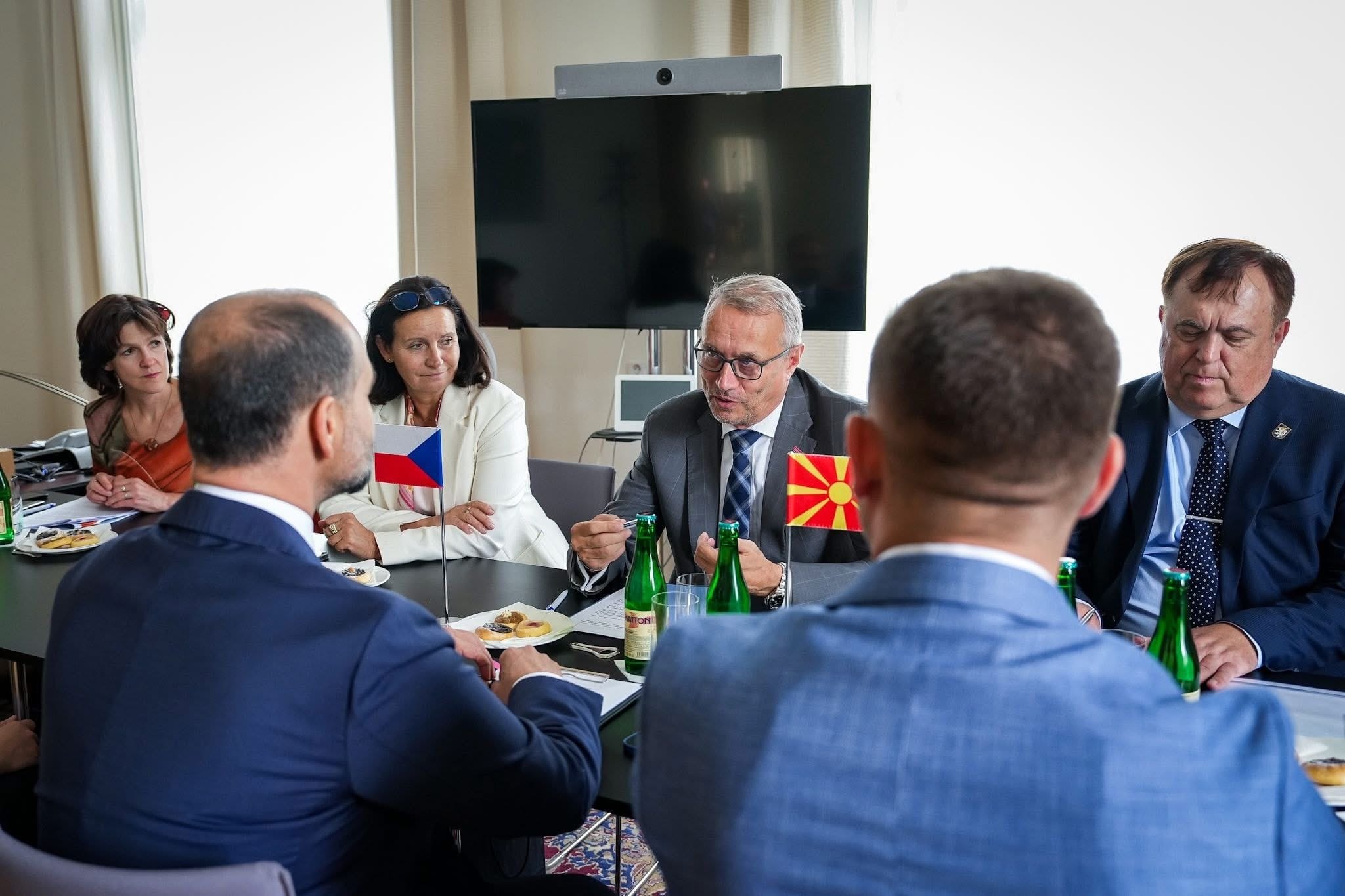 Murtezani  Çekia konfirmon mbështetjen e fuqishme për integrimin evropian të Maqedonisë së Veriut