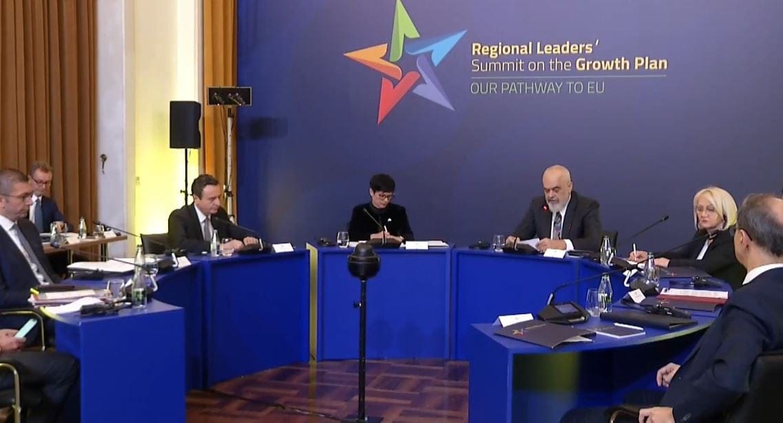  Tarifat Roaming marrin fund në 2026   Rama në samit  Lehtësi kalimi në pikat kufitare me Europën