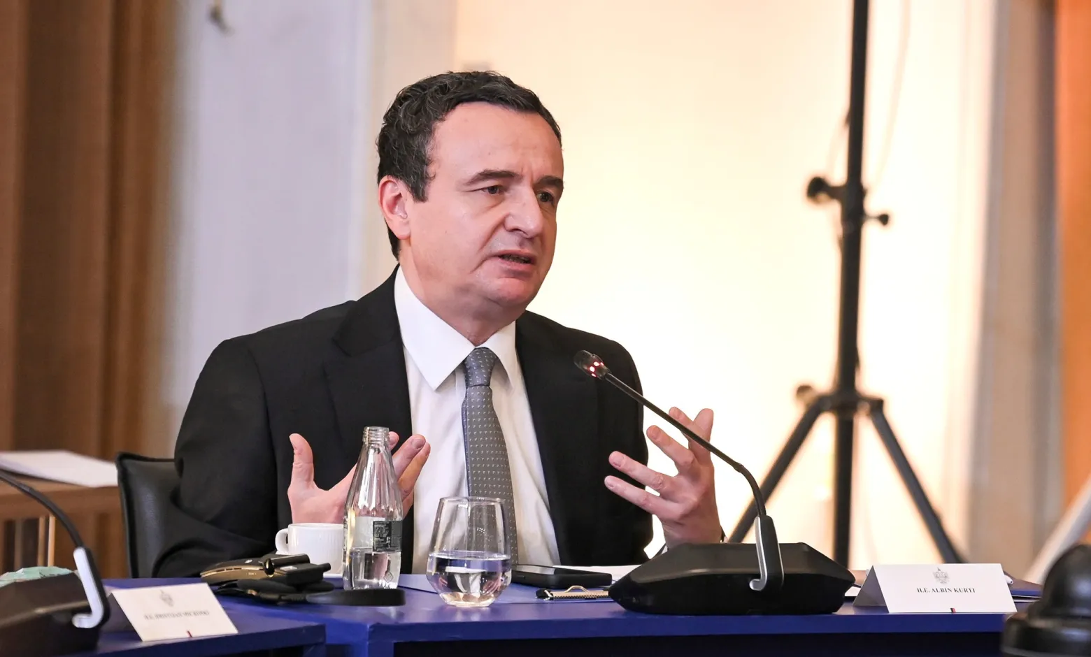 Kurti  Paradoks të flitet për zgjerim të BE së e aplikimi i Kosovës qëndron në raft që 3 vjet