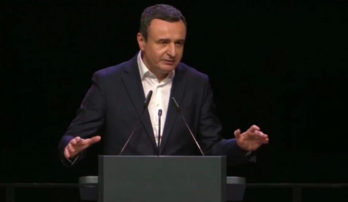 Kurti e kthen kasetën në Zurich  Më shumë ka pasur armatim nëpër oda sesa në kazerma të ushtrisë