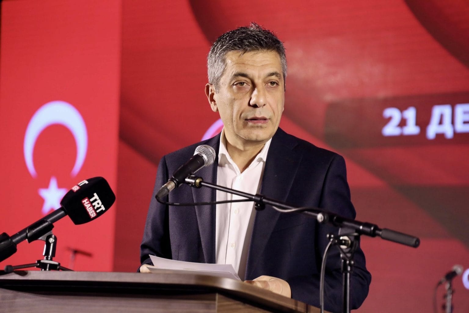 izet-mexhiti-arsimi-ne-gjuhen-amtare-eshte-shtylle-e-barazise-dhe-bashkejeteses