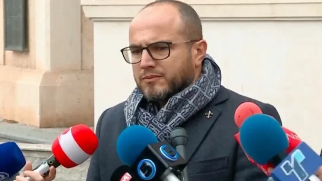 Hajrullahi  Iku kryeprokurori më analfabet që kemi pasur deri sot  vepronte në bazë të urdhrave partiake