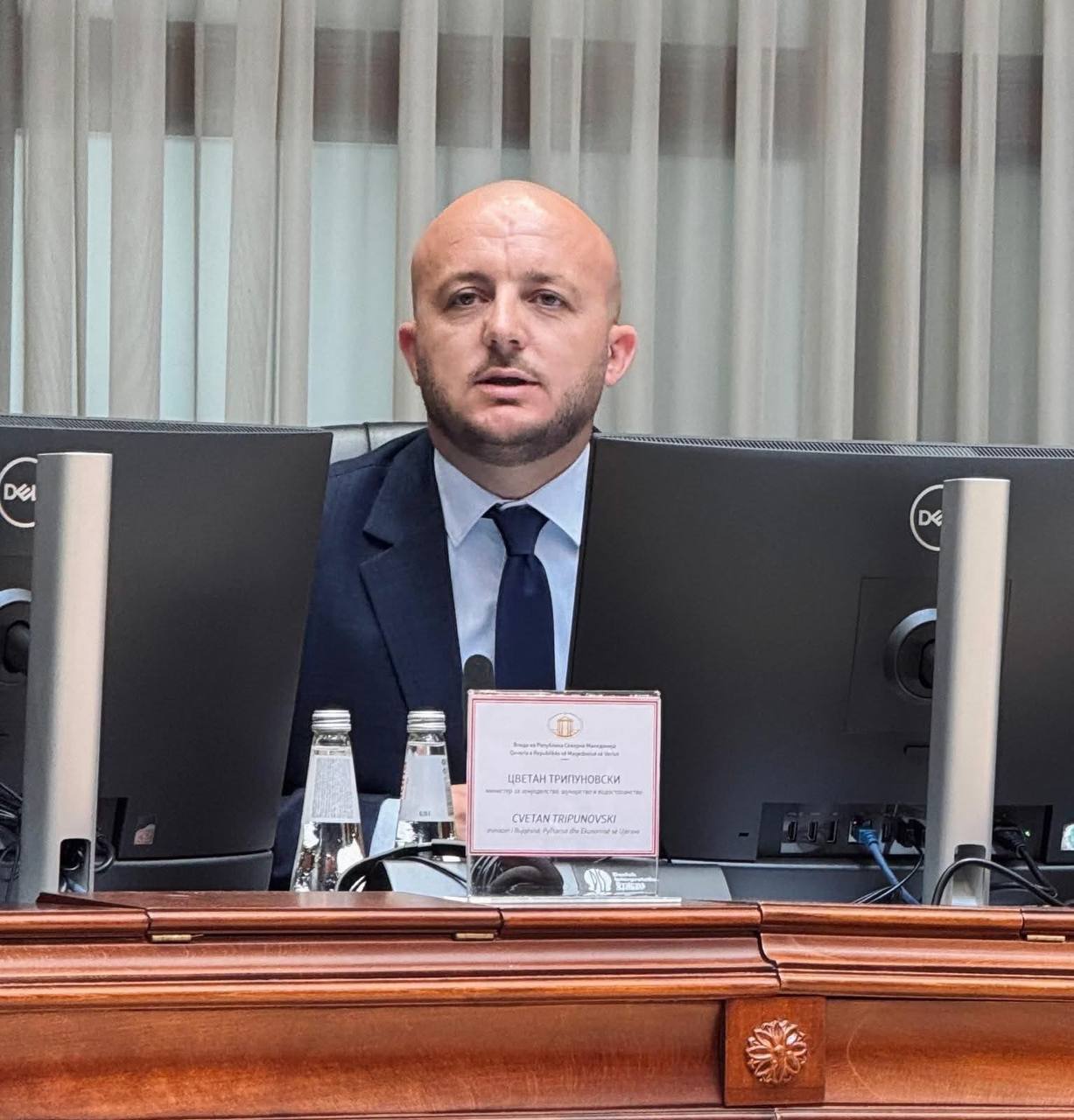 Zv ministri i Bujqësisë Hoxha me lajm të mirë për fermerët 