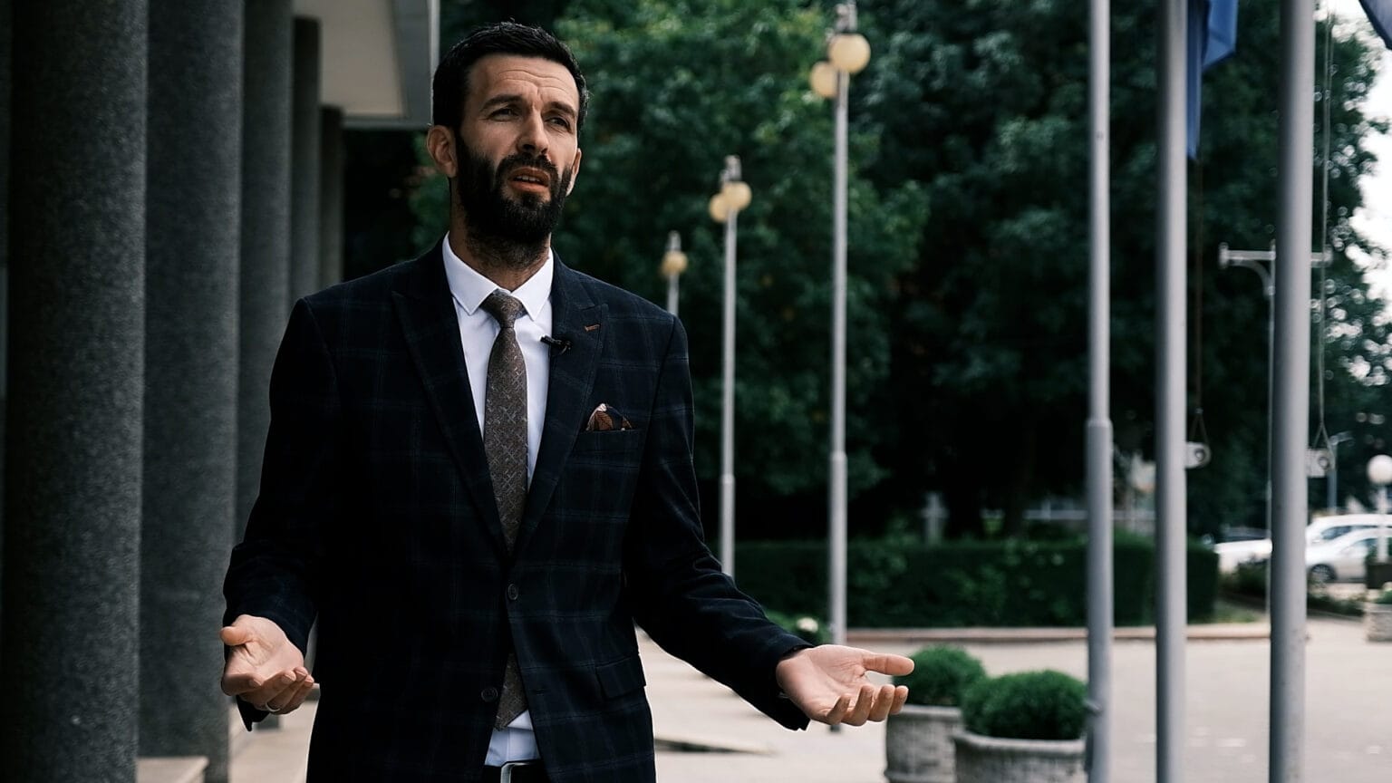 Rrahmani  Nëse nuk zgjidhet presidenti  vendi duhet të shkojë në zgjedhje të reja