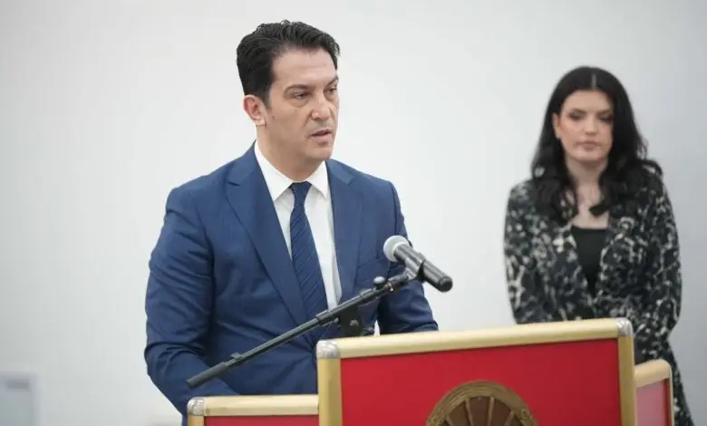 ne-diten-nderkombetare-te-gjuhes-amtare-sali-apel-per-vetedije-dhe-angazhim