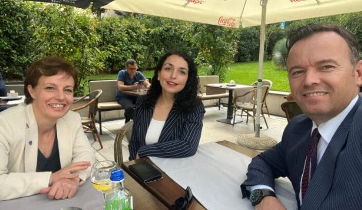  Guxo  e ndarë për Presidentin  Donika Gërvalla s do mandat të dytë për Vjosa Osmanin