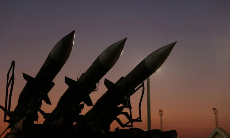 Irani lëshon një valë të re sulmesh me raketa ndaj Izraelit