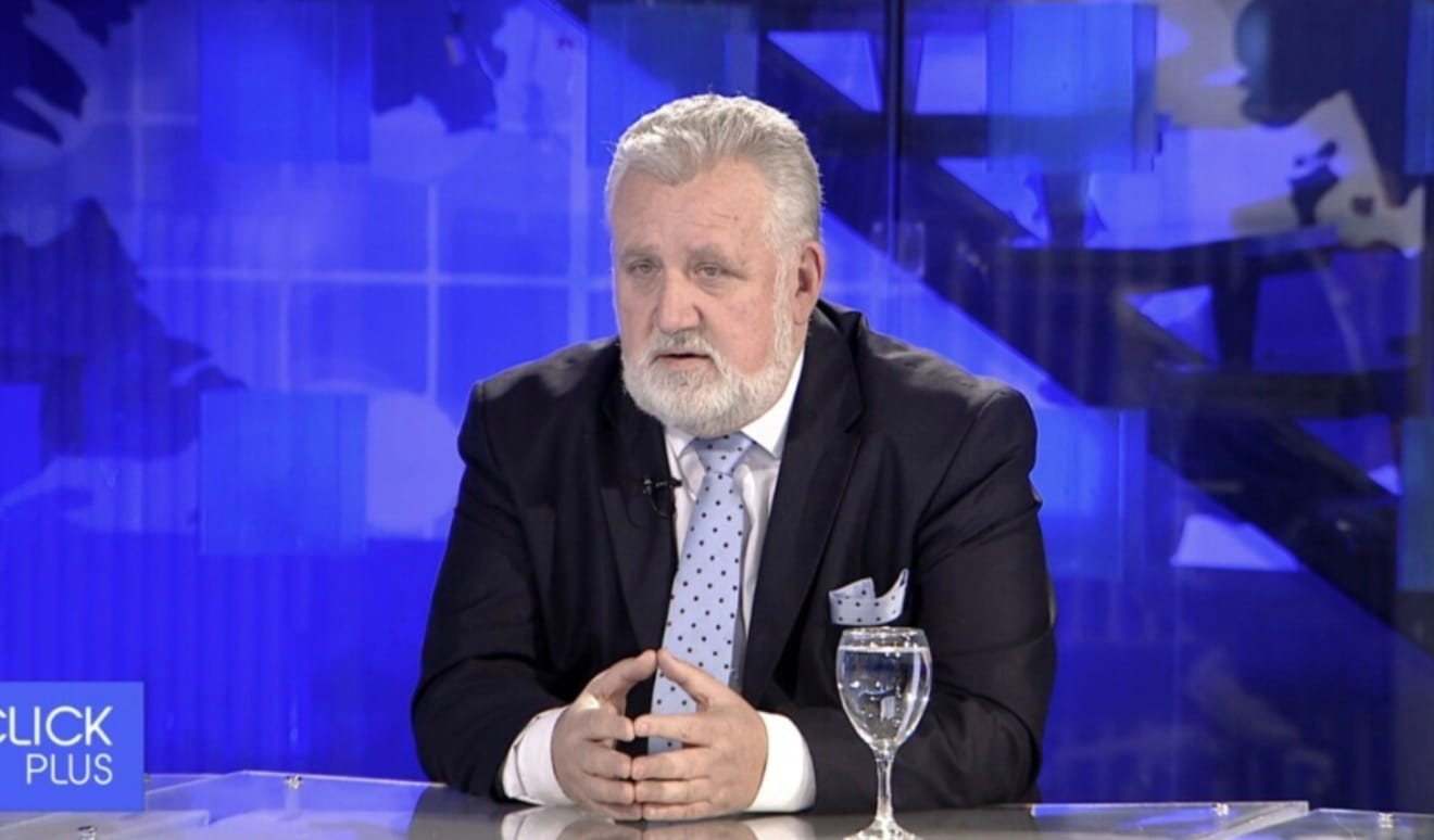 Kekenovski për prokurorin e ri publik  Më në fund në këtë pozitë erdhi një njeri që nuk është i afërt me asnjë parti politike