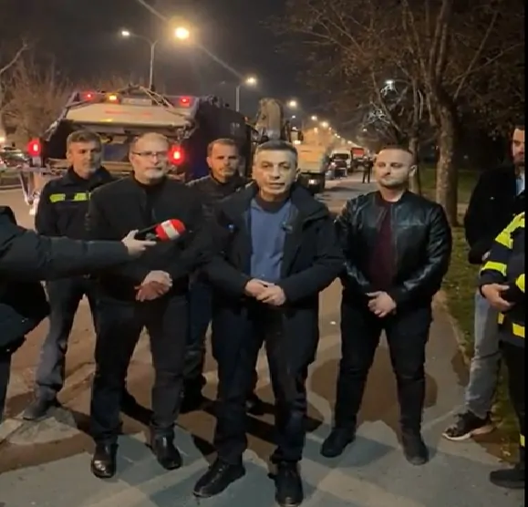 aksion-i-koordinuar-per-pastrimin-e-hapesirave-publike-ne-cair