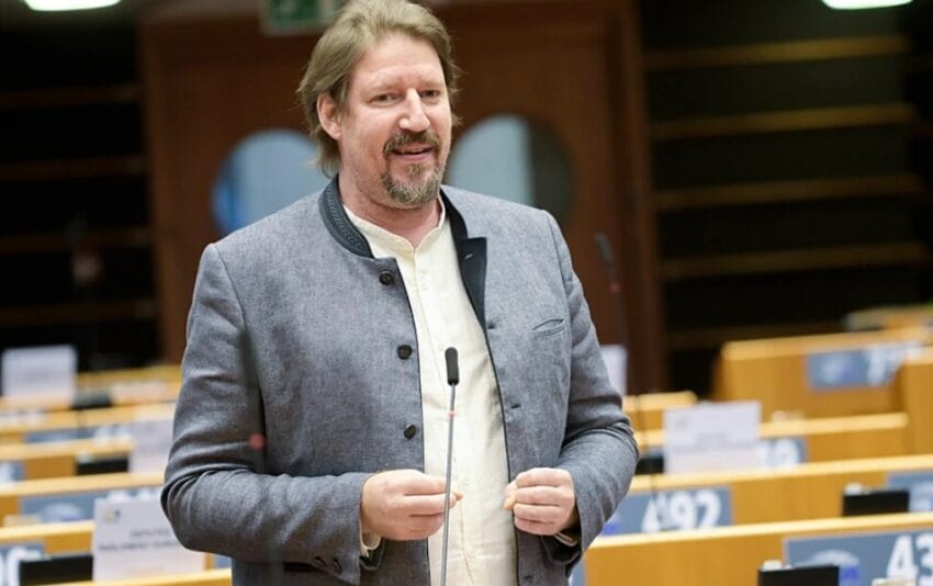 waitz-kerkon-sqarim-te-protokollit-te-dyte-me-bullgarine-i-cili-eshte-nje-kusht-evropian-per-maqedonine