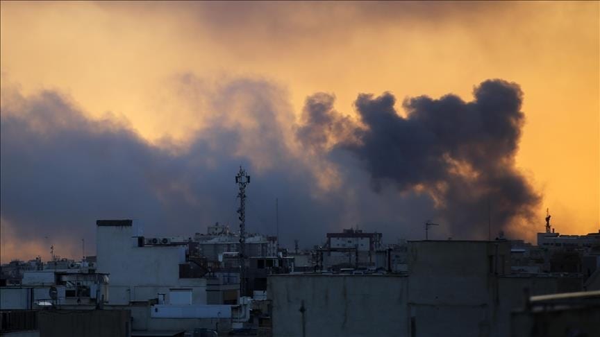 izraeli-godet-depo-nafte-ne-teheran-zjarr-i-madh-shperthen-ne-nje-depo-nafte-ne-lagjen-aghdasieh