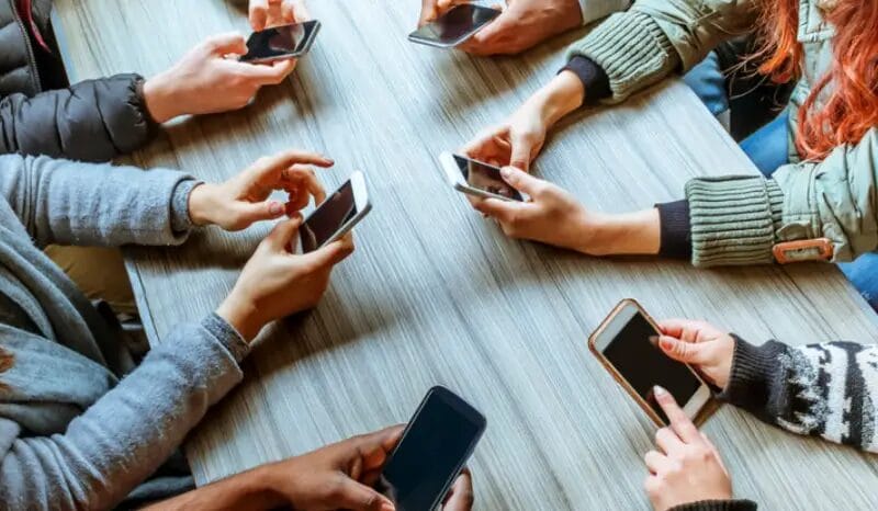 Alarmuese  247 raste abuzimi online brenda një viti në Maqedoninë e Veriut