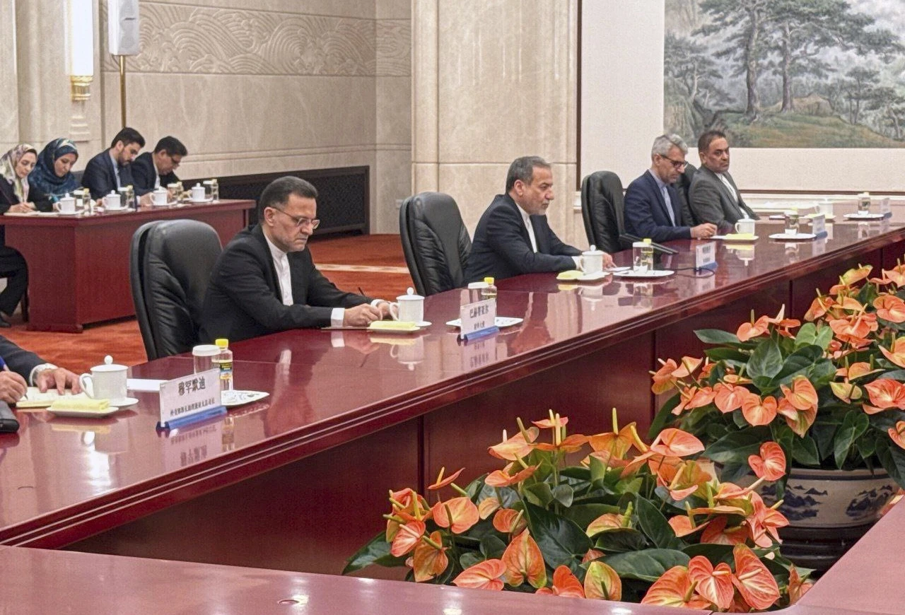 Irani zbulon vijat e kuqe