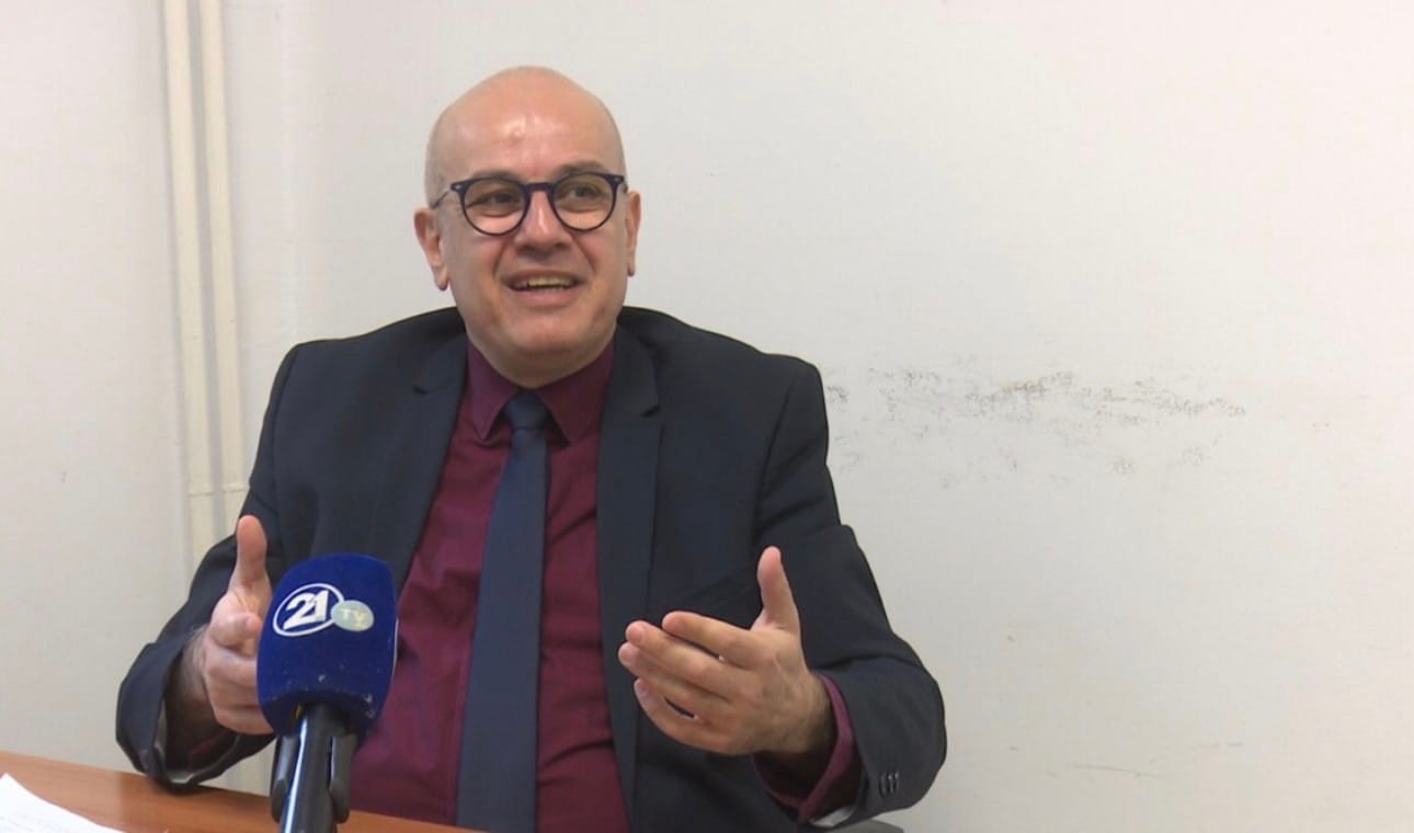 e-mesoi-shqipen-me-vetedeshire-sot-aleksandar-petkovski-e-perdor-cdo-dite-ne-universitet-ku-eshte-dekan-i-fakultetit-juridik