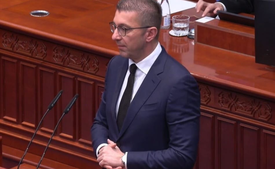 Mickoski  Nuk do të lejojë manipulime me ndjenjat e shqiptarëve 