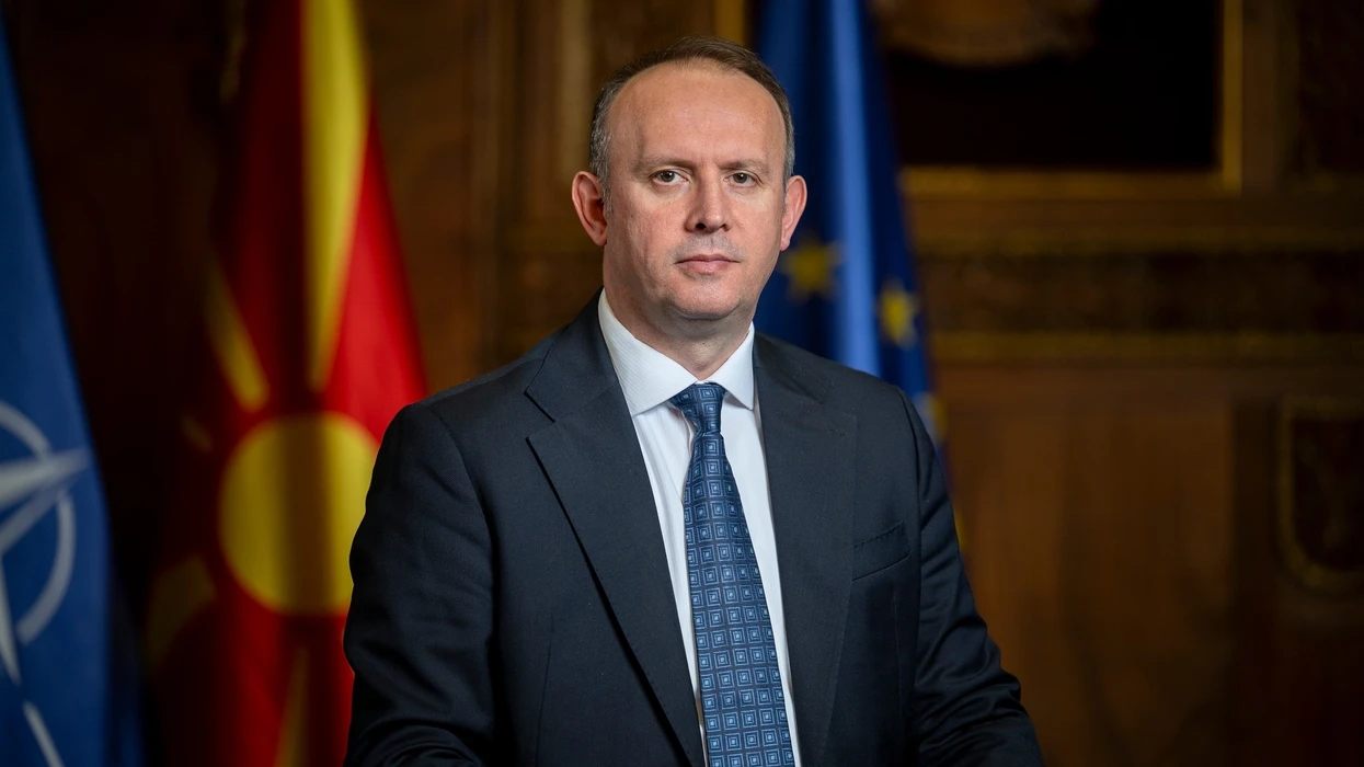 Kryeparlamentari Gashi uron besimtarët katolik për Pashkët