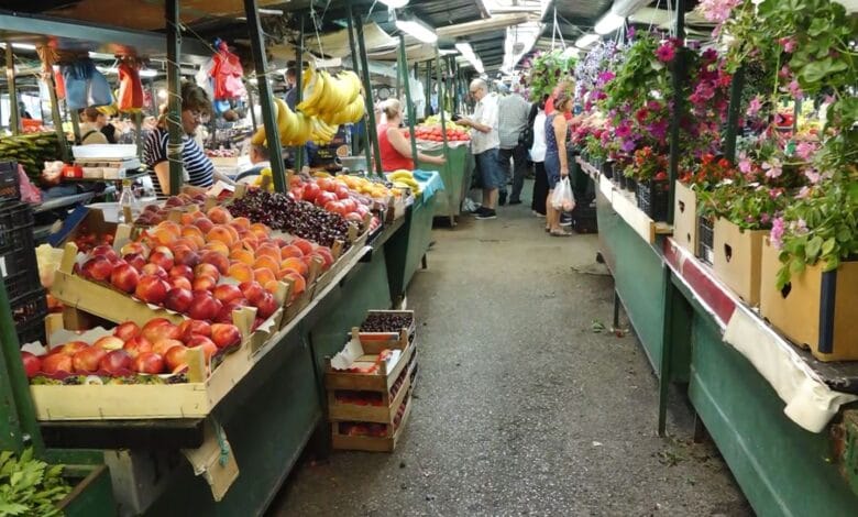 cmimet-e-produkteve-baze-ushqimore-po-rriten-ne-menyre-marramendese