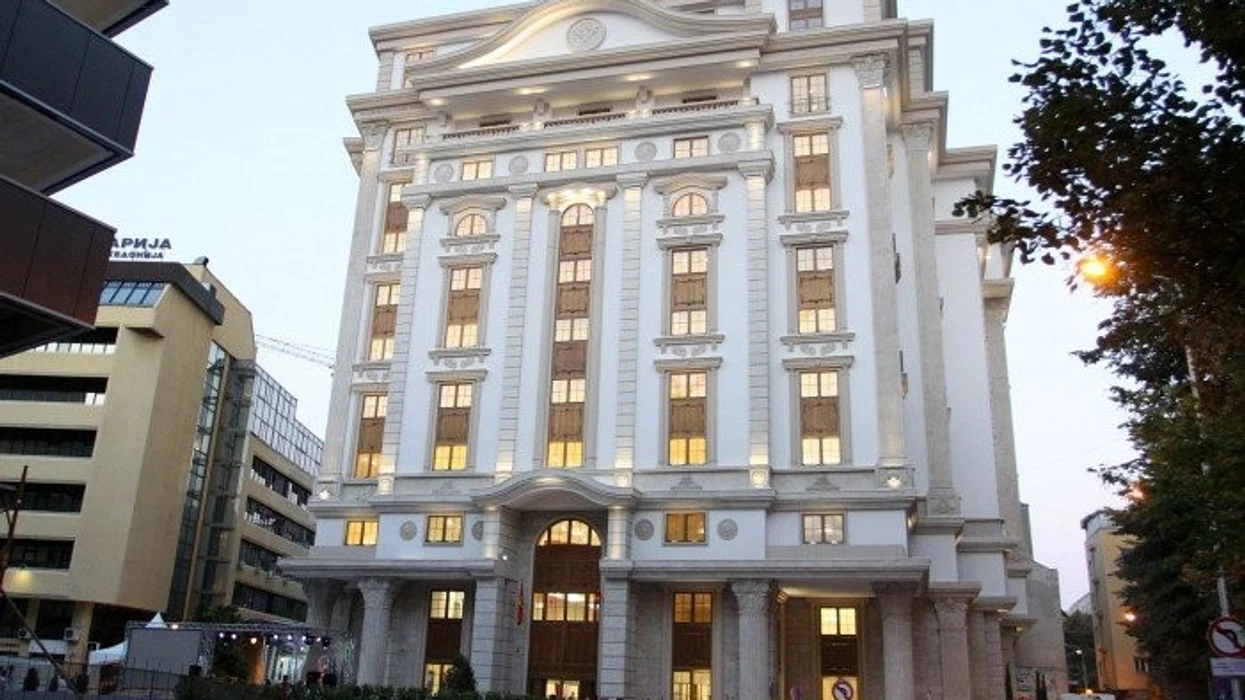 MF  Qeveria e RMV së ka ulur normat doganore për 70 mallra  po harmonizohen plotësisht me BE në