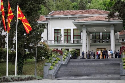 hetime-per-spiunazh-dhe-rrjedhje-te-sekreteve-shteterore-nga-presidenca-e-maqedonise-se-veriut