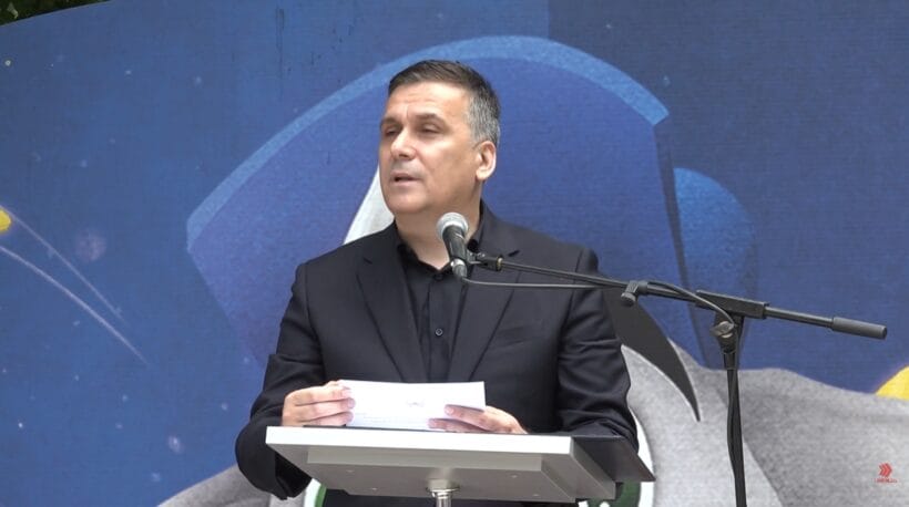 ministri-hoxha-mbrojtja-e-planetit-fillon-nga-oborri-yne