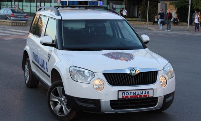 Kontrabandë e preparateve të dëmshme mjekësore  Arrestohen 3 persona  mes tyre edhe një pronare e një salloni bukurie