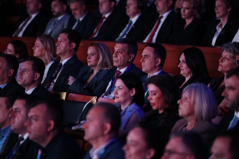 Kjo është Platforma e VLEN pas unifikimit në  NJË 