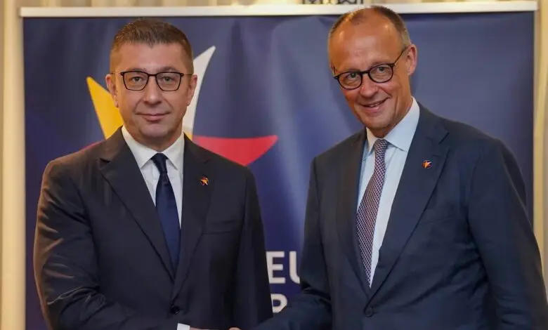 mickoski-takohet-me-kancelarin-gjerman-merz-ne-tivat-integrimi-evropian-dhe-bashkepunimi-rajonal-ne-fokus