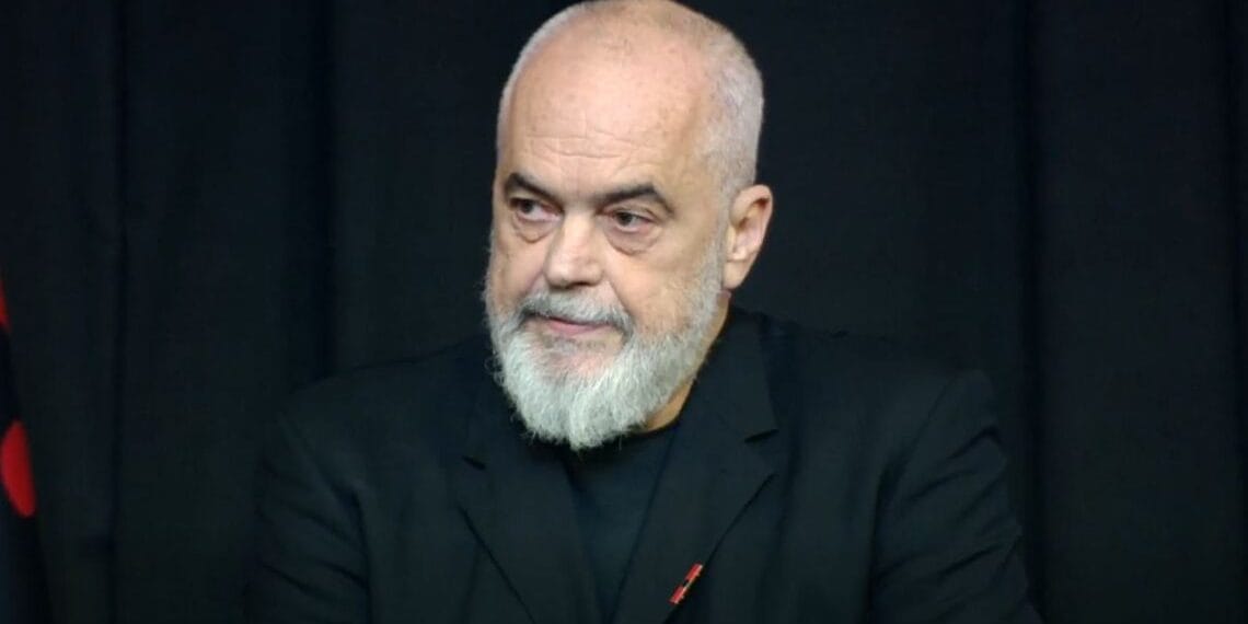 Rama  ndihmë nga Kur ani për një shpifje ndaj tij