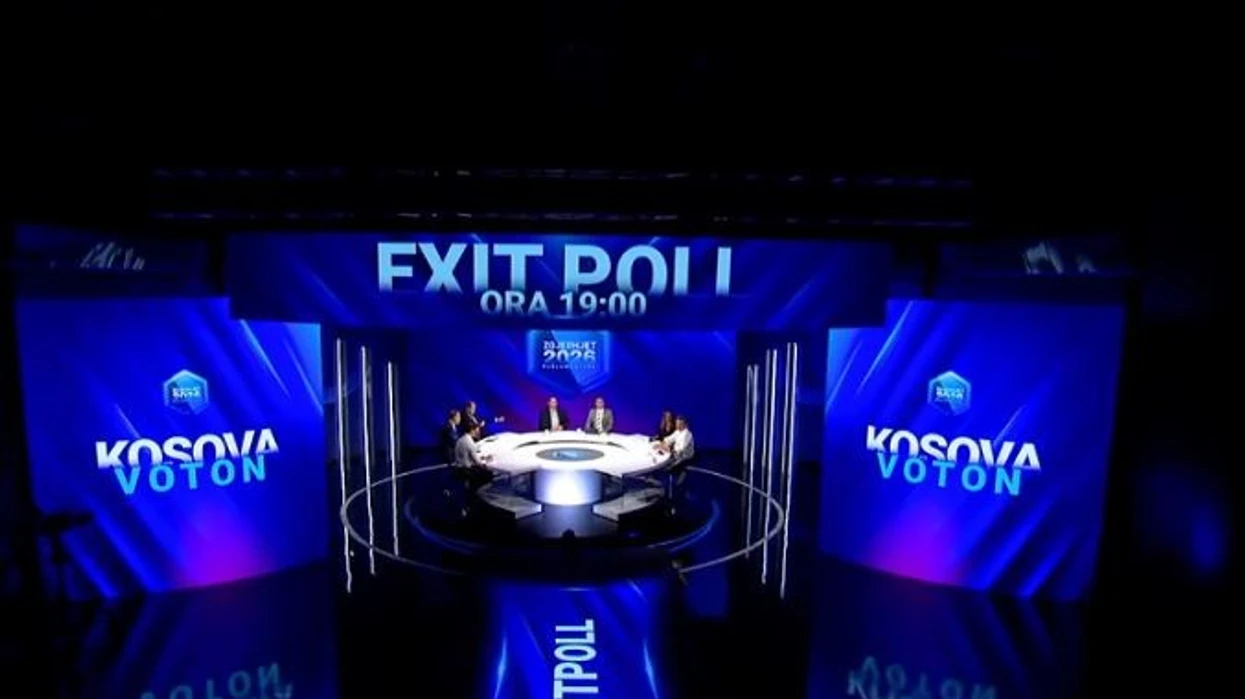 Exit Poll i i PIPOS  LVV 42   PDK 21   LDK 17   Aleanca 6 8 