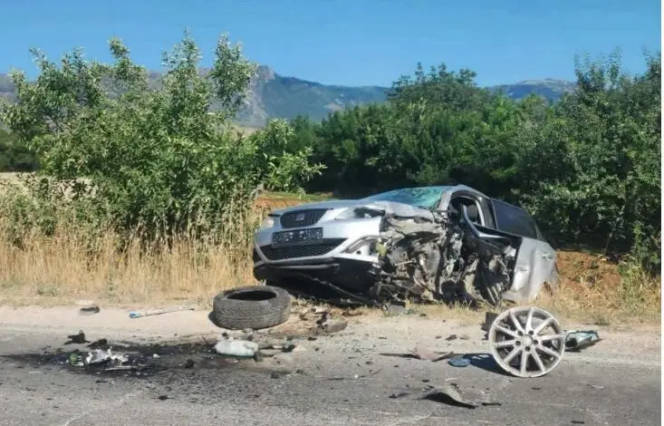 Aksident në rrugën Shkup   Bllacë  lëndohen gjashtë shtetas të Kosovës