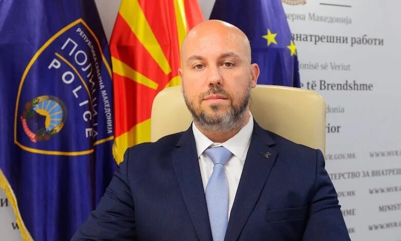 Zv ministri Astrit Iseni ngushëllon familjet e tre viktimave nga Kosova