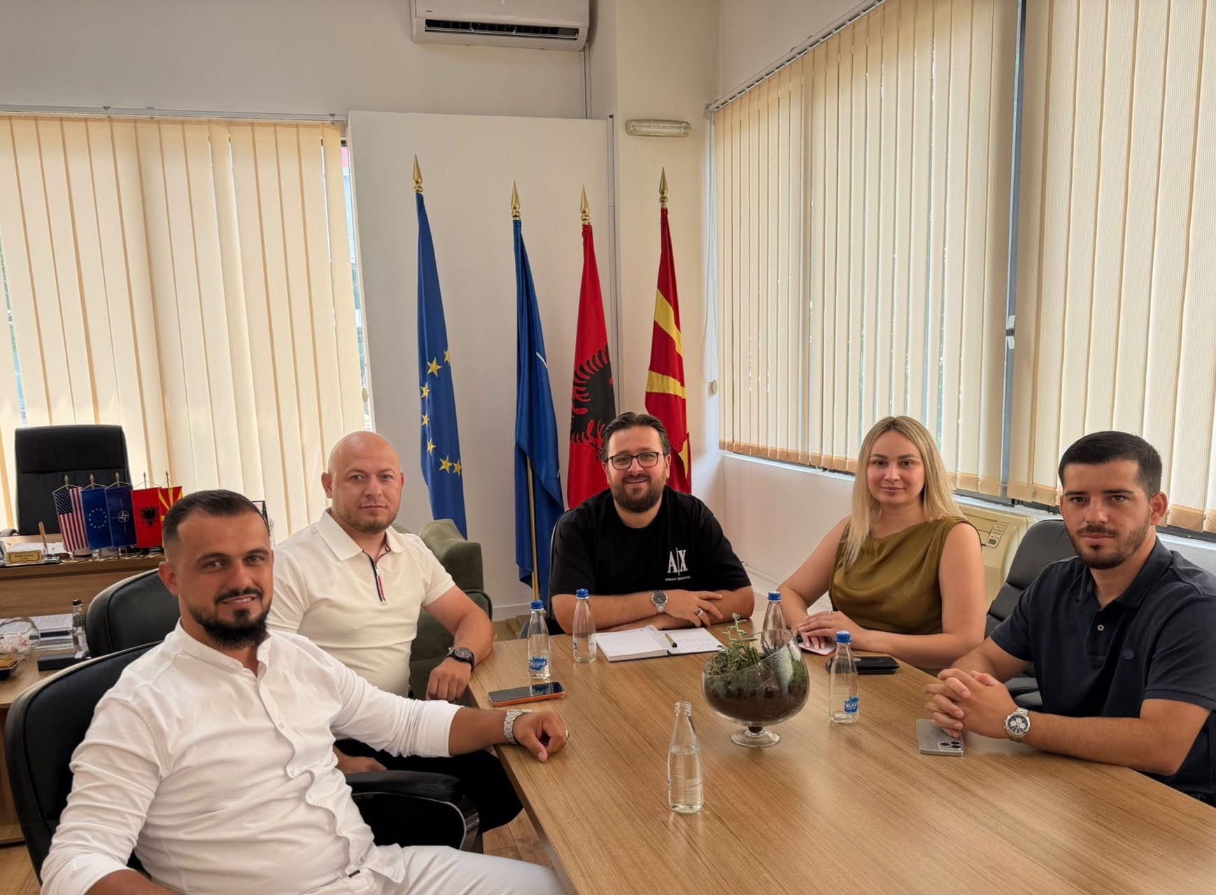 Banorët e Batincës falënderojnë këshilltarin Xhelal Ramushi dhe drejtorin Faton Fazliu  Po realizohet një kërkesë e kahershme e fshatit