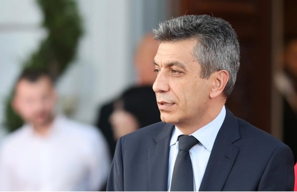mexhiti-jemi-dakorduar-me-kryeministrin-qe-te-gjitha-provimet-profesionale-te-zhvillohen-edhe-ne-gjuhen-shqipe