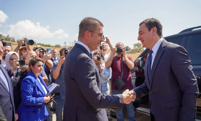 mickoski-pas-me-shume-se-20-vitesh-nis-ndertimi-i-autostrades-shkup-bllace-moment-historik-per-shtetin