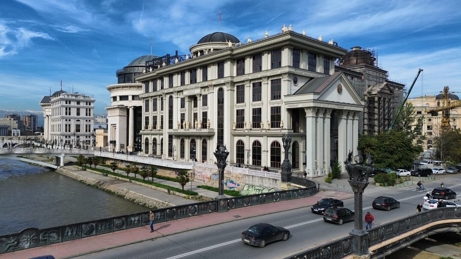 Driton Kuçi ambasador edhe për një mandat  Jusufi në Stokholm  Todorovska në Prishtinë