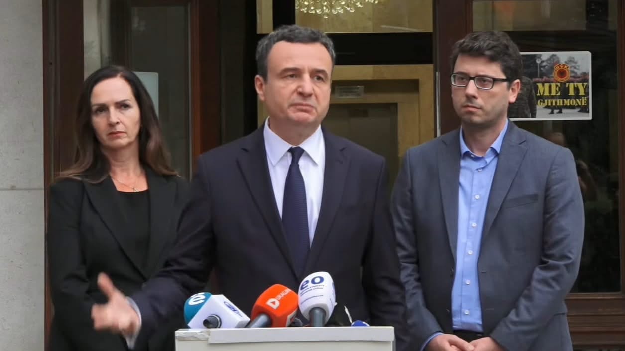 Përfundon takimi  Kurti  Pashë vullnet të LDK së që vendit t i sjellim president të ri
