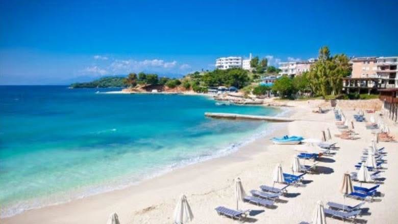 ksamili-mes-50-plazheve-me-te-mira-ne-bote-le-pas-maldivet