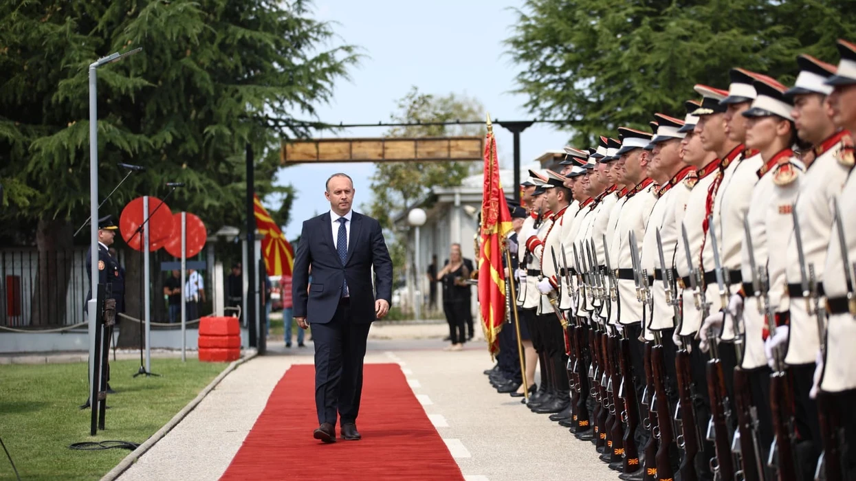 Gashi për përvjetorin e Armatës  Si anëtare e NATO s  Maqedonia e Veriut nuk kontribuon vetëm në sigurinë e saj  por edhe në sigurinë e aleatëve