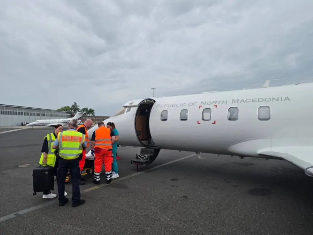 Me avionin qeveritar pacienti nga Ohri transportohet në Berlin për transplant të zemrës