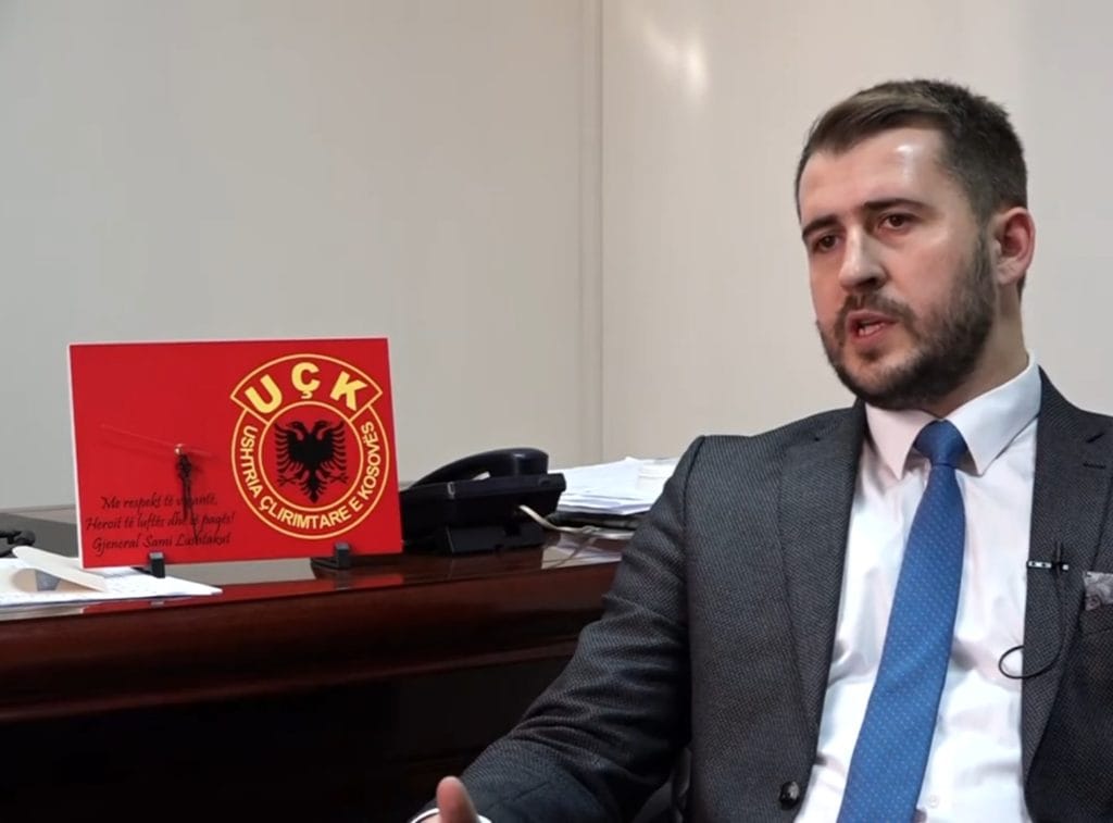 Lushtaku   Tërmet i madh politik  do të ndodhë nëse vendoset padrejtësia në Hagë