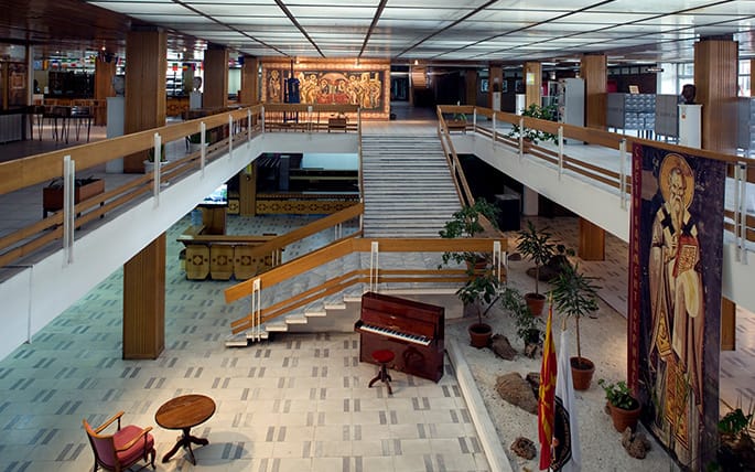 Ky është numri i ulëseve në krejt bibliotekat e Maqedonisë së Veriut