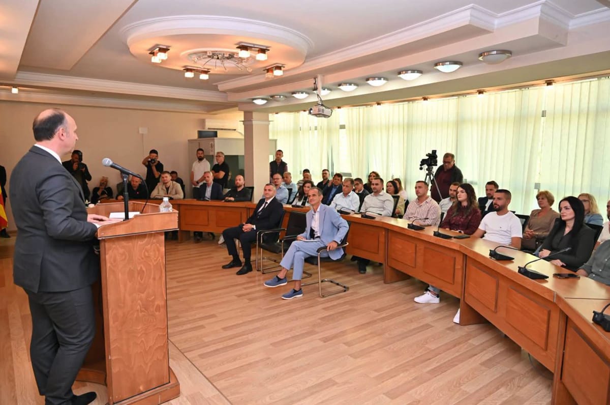 Dibra kujton historinë dhe flet për zhvillimin