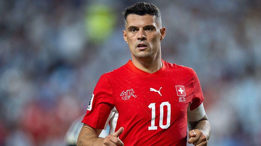 Granit Xhaka mund të dënohet me deri në 5 vjet burg për certifikatën e falsifikuar të COVID 19